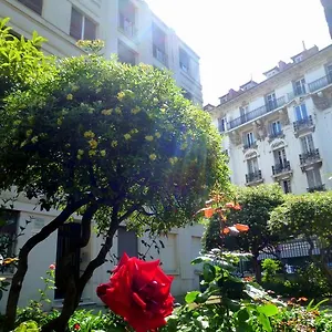 Nice Appart Apartahotel
