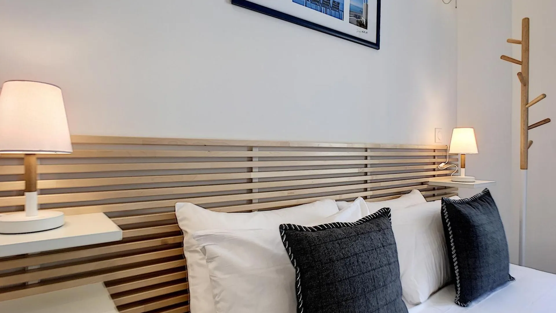Nestor&Jeeves - Cozy Cloud - Central - Near Beach Nice Apartment